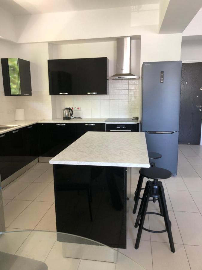 Modern Luxury Apartment In The Heart Of 니코시아 외부 사진