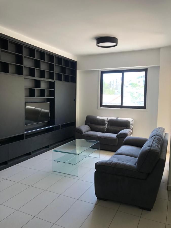 Modern Luxury Apartment In The Heart Of 니코시아 외부 사진
